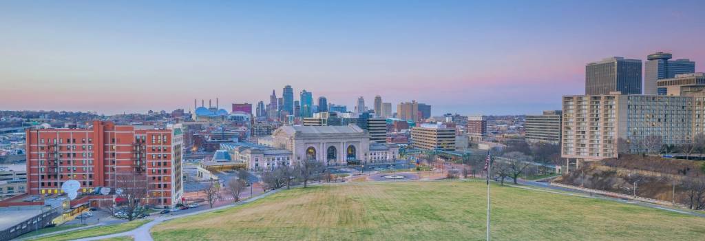 28 Hotels with Park Stay Fly Packages Near MCI Airport